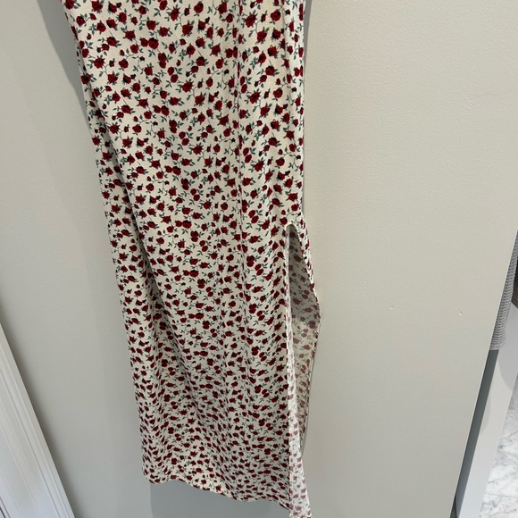 Reformation Dress - Picture 3 of 4